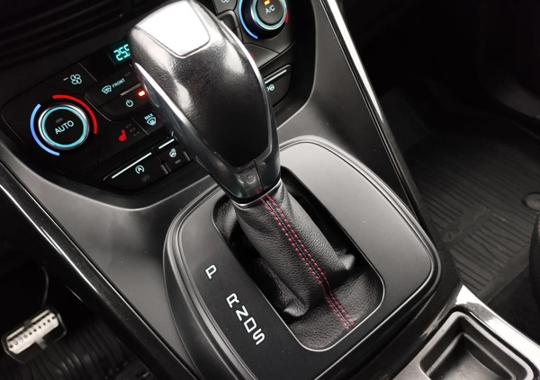 Ford Kuga cena 88900 przebieg: 124941, rok produkcji 2018 z Sulmierzyce małe 301